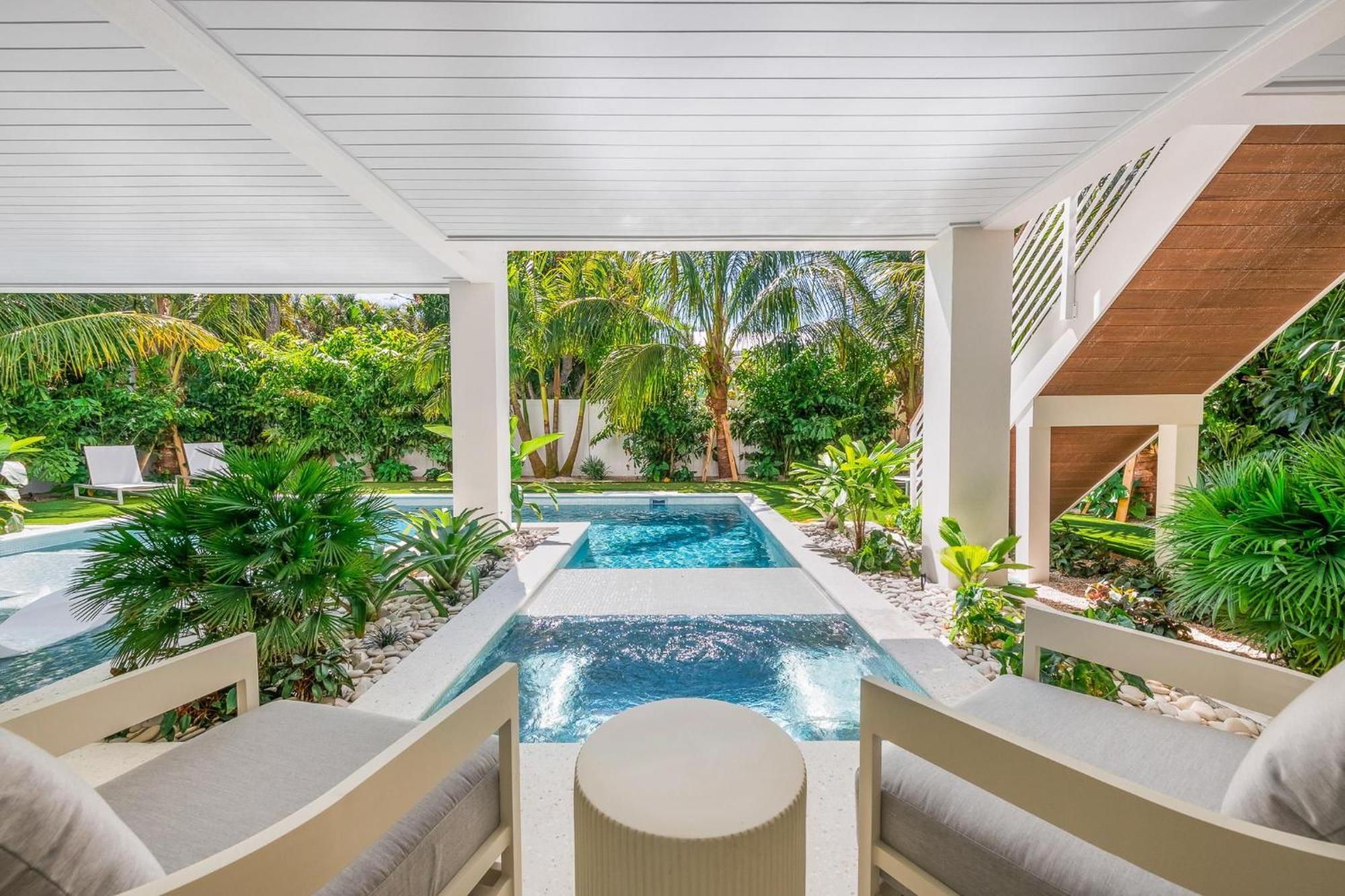 Sweet Caroline Villa Anna Maria Bagian luar foto
