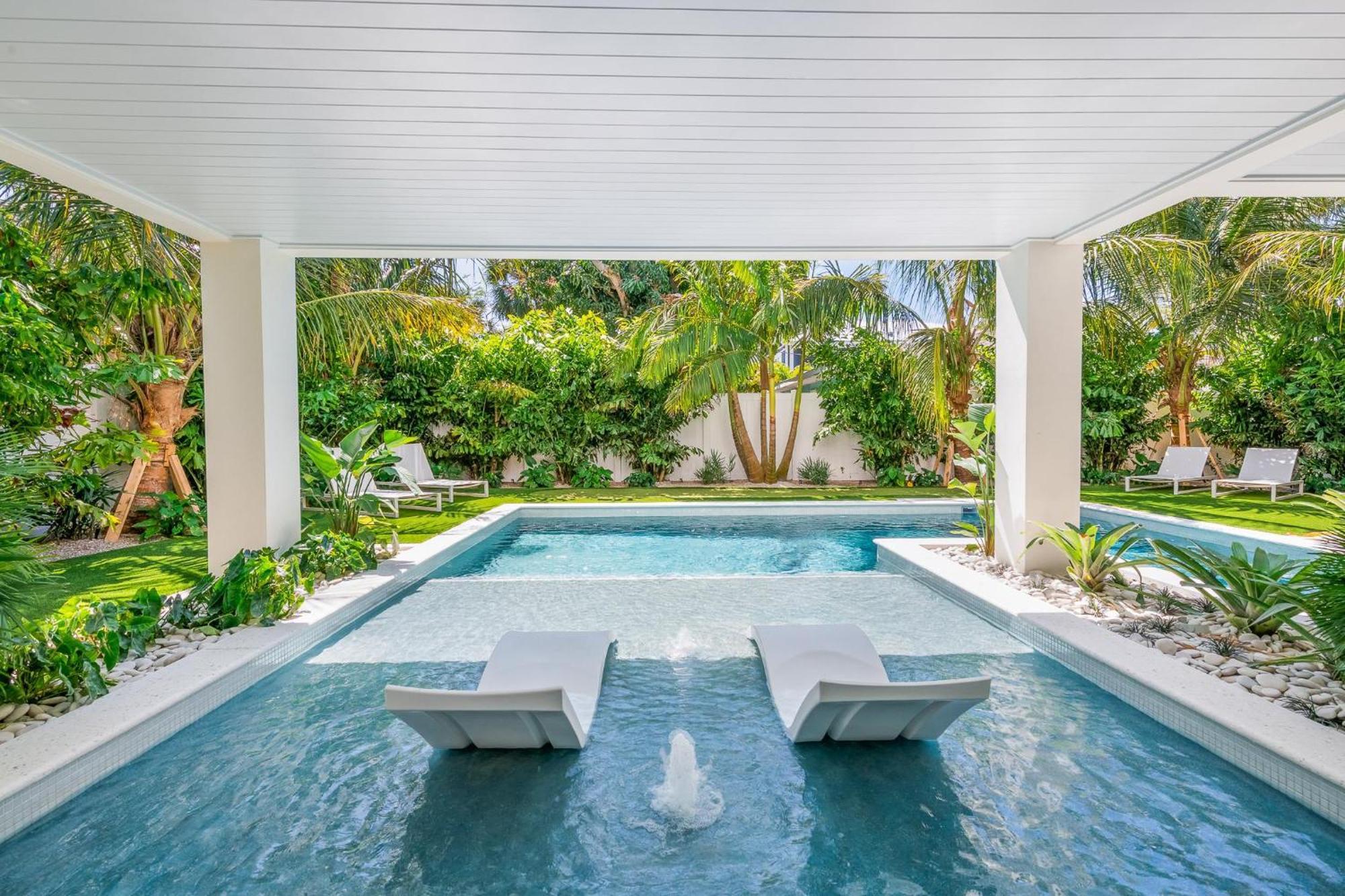 Sweet Caroline Villa Anna Maria Bagian luar foto
