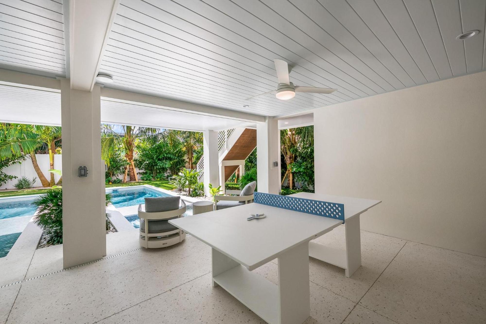 Sweet Caroline Villa Anna Maria Bagian luar foto